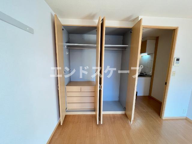 グランチェスタ　恵の収納|クローゼット
高崎、前橋のお部屋探しはエンドスケープまで！お客様の理想お聞かせ下さい♪
