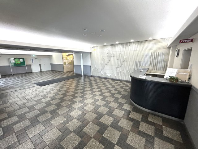 朝霧パークホームズのエントランス