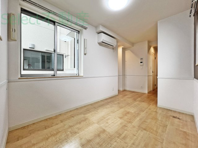 Casa Avenue Tsurumaiの居間・リビング