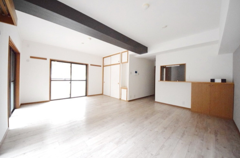 国立市富士見台４丁目の賃貸マンションの居間・リビング|※別号室参考写真です