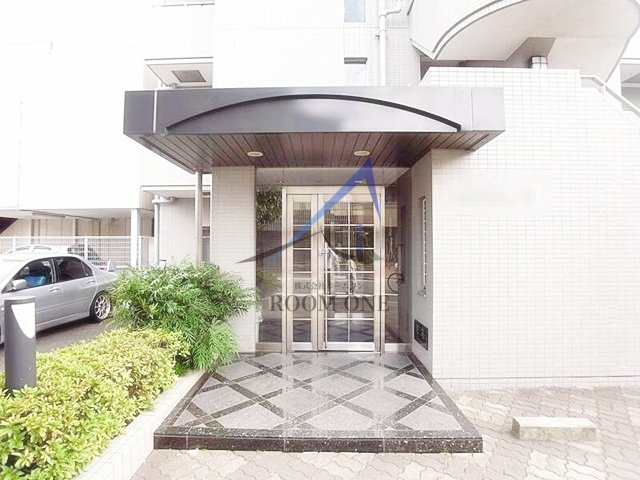CREA・Hのエントランス|エントランスです。