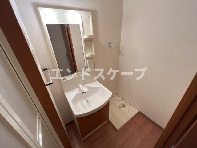 アザレアの洗面所|洗面
高崎、前橋のお部屋探しはエンドスケープまで！お客様の理想お聞かせ下さい♪