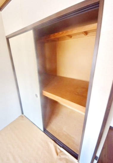テラス坂戸Ａの収納