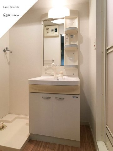 エンクレスト博多の独立洗面台|同建物別部屋参考写真