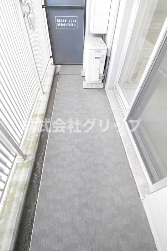 パークアクシス横浜反町公園のバルコニー