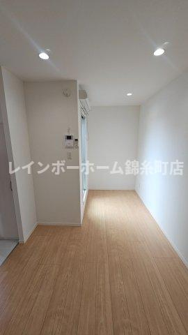 シュテルン新小岩の居間・リビング