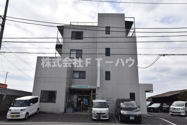 ダイキビルのエントランス