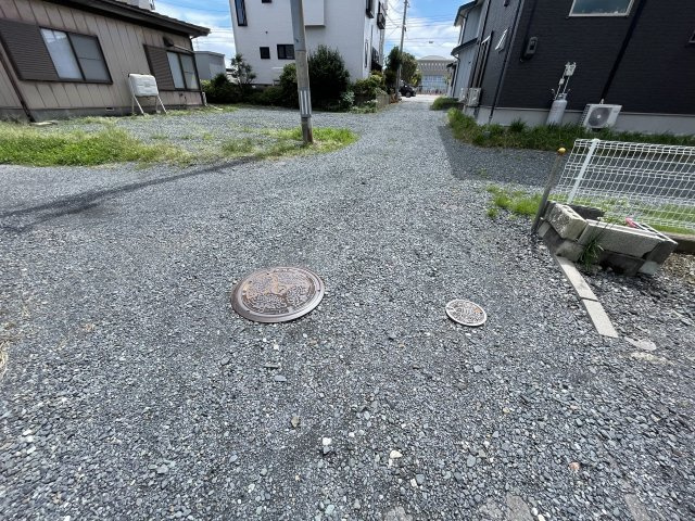 八戸市大字大久保字町道の前面道路含む現地写真