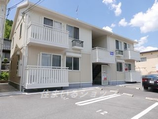ベルデュール吉田　Ｂ棟の外観