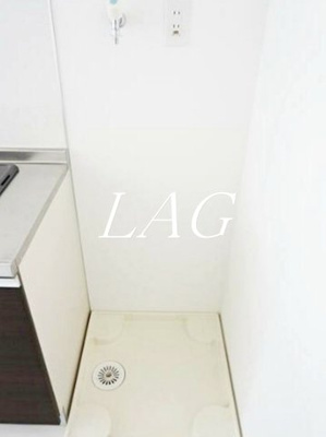 【設備】 | メリディアン山王 | 室内洗濯機置場です。