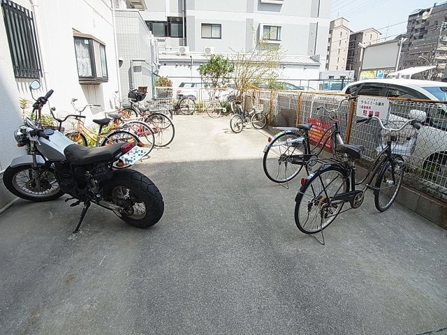 ラ・ルミエール藤井のその他共用部分|入居者専用の駐輪スペースを完備してます