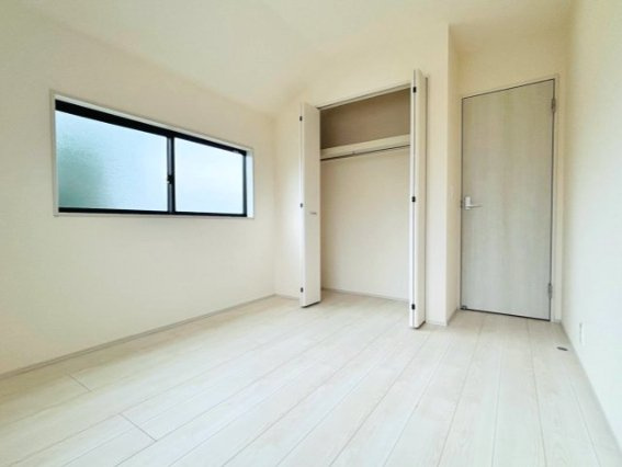 リーブルガーデンあきる野市平沢第2♪【5号棟】東秋留駅徒歩14分×長期優良住宅の洋室|二階洋室4.5帖