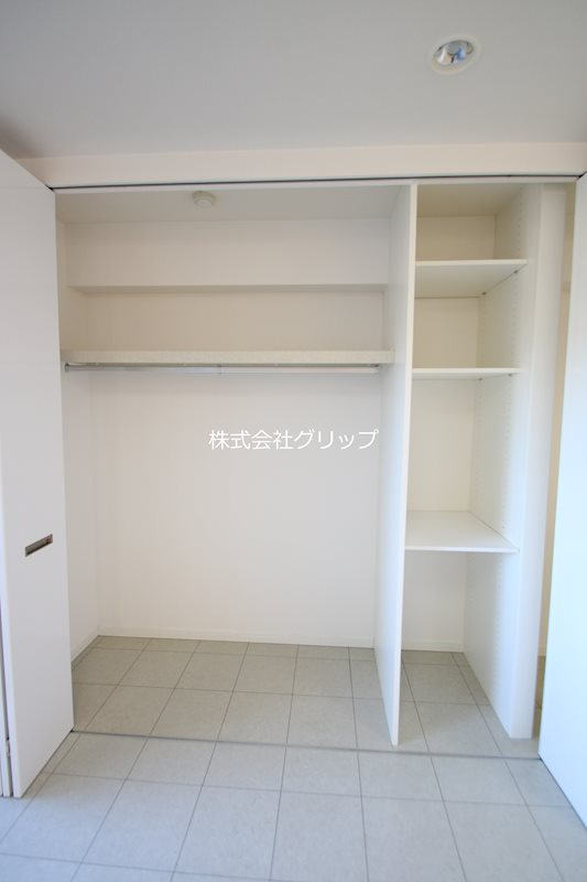 ヴィータローザ横浜吉野町の収納