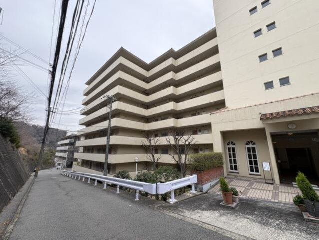 プラザ翠光の外観