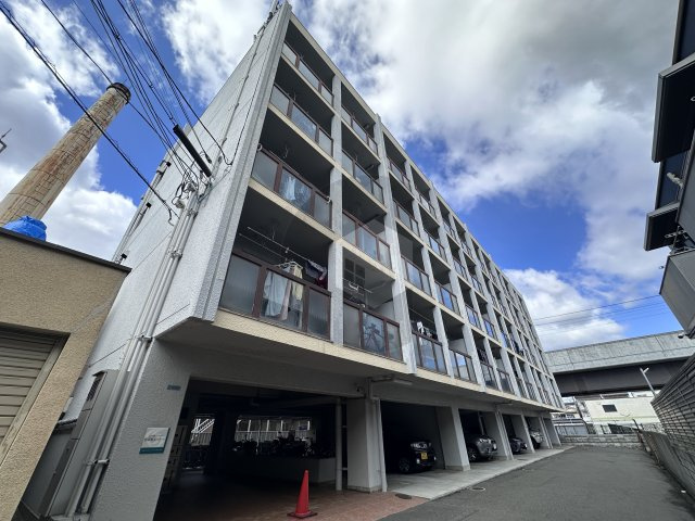 サンハイツ大和1の外観
