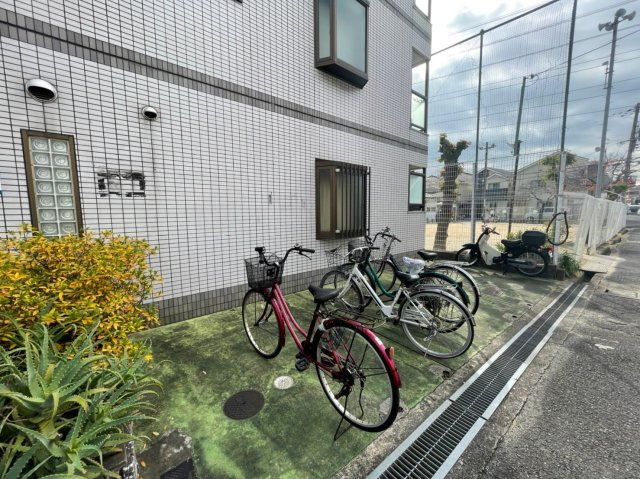 プレアール大池　の駐車場