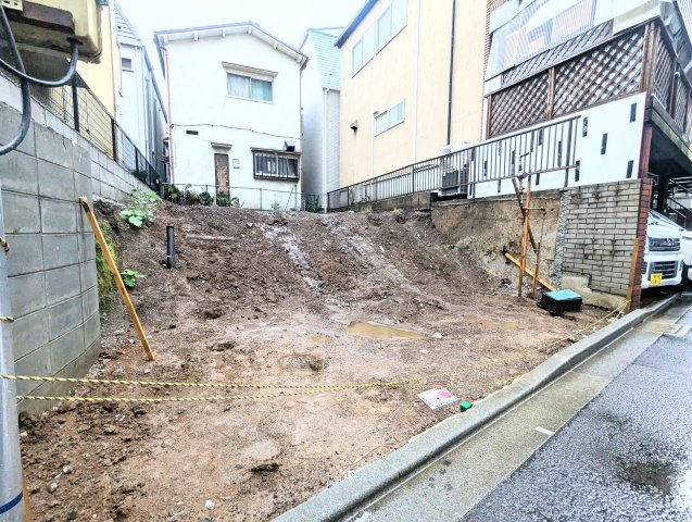 中野区中央2丁目　新築戸建の前面道路含む現地写真|2026.09.07撮影