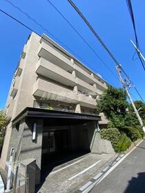 ファーストビレッジ白金台の外観