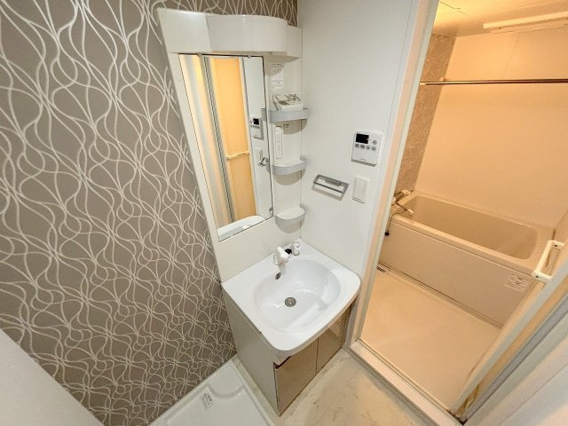 S-RESIDENCE新大阪WESTの独立洗面台