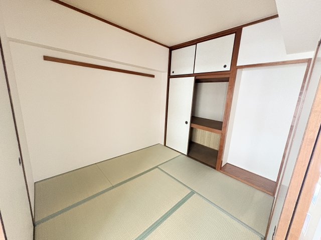 ハッピーコートさんわの和室