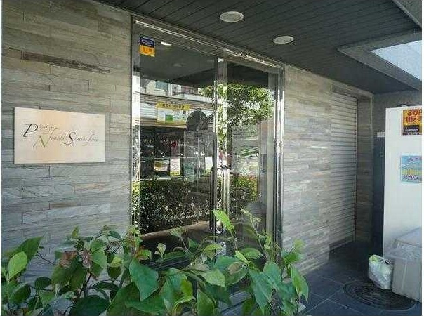 【エントランス】 | プレステージ西台ステーションフロント | 清潔なエントランスです
