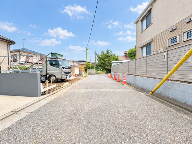世田谷区桜上水2丁目　新築戸建の前面道路含む現地写真|2026.06.05撮影

現地ご見学希望・資料請求などお気軽にお問い合わせ下さい！
03-5990-5201