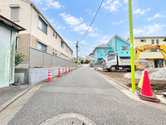 世田谷区桜上水2丁目　新築戸建の前面道路含む現地写真|2026.06.05撮影

現地ご見学希望・資料請求などお気軽にお問い合わせ下さい！
03-5990-5201