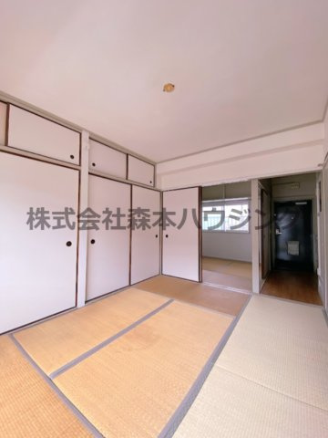 【寝室】 | 　ビレッジハウス春日Ⅰ　6号棟 | 落ち着いて過ごせるお部屋なので、寝室にいかがでしょうか