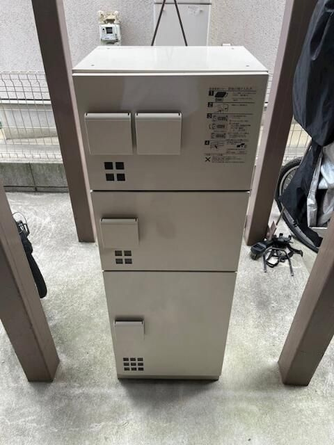 足立区西加平１丁目のアパートのその他共用部分