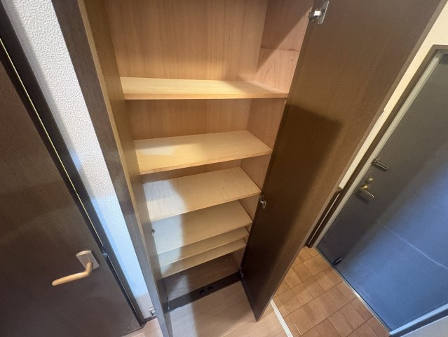 一力グランドマンションの収納