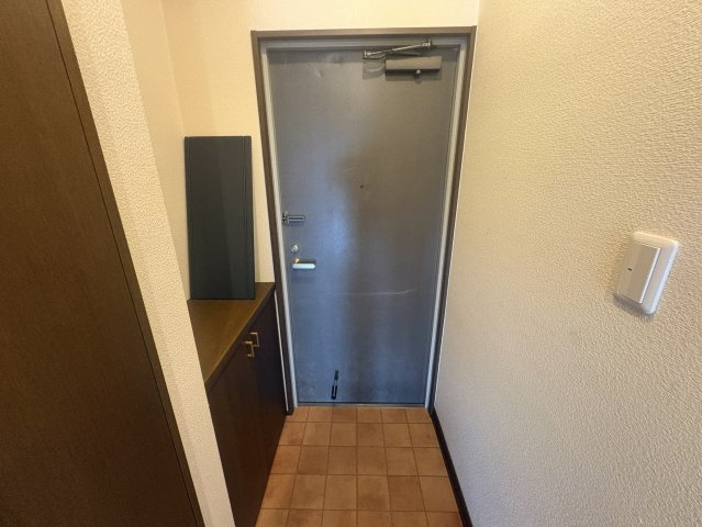 一力グランドマンションの玄関