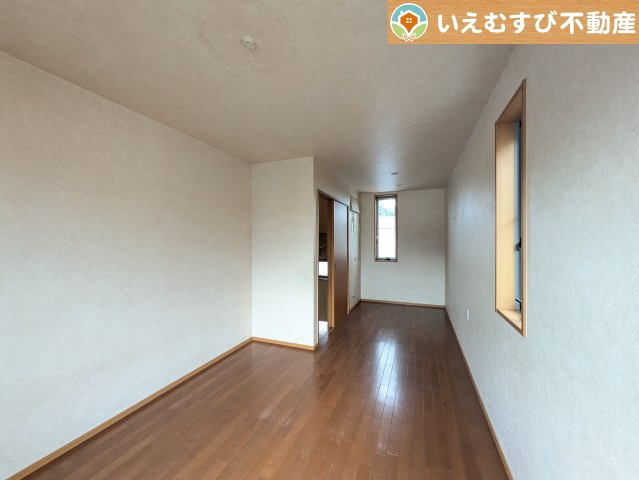邑楽郡大泉町吉田　中古戸建の寝室