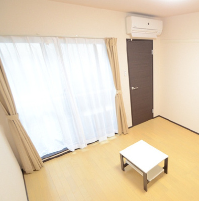 【洋室】 | ＤＯＧＷＯＯＤ