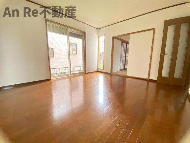 川口市戸塚６丁目の一戸建ての内装