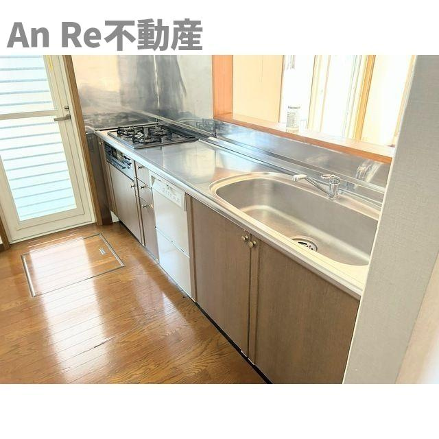 北原邸のキッチン