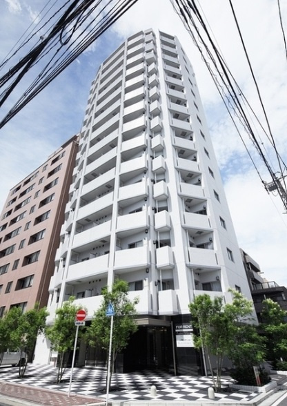 コンフォリア西蒲田の外観