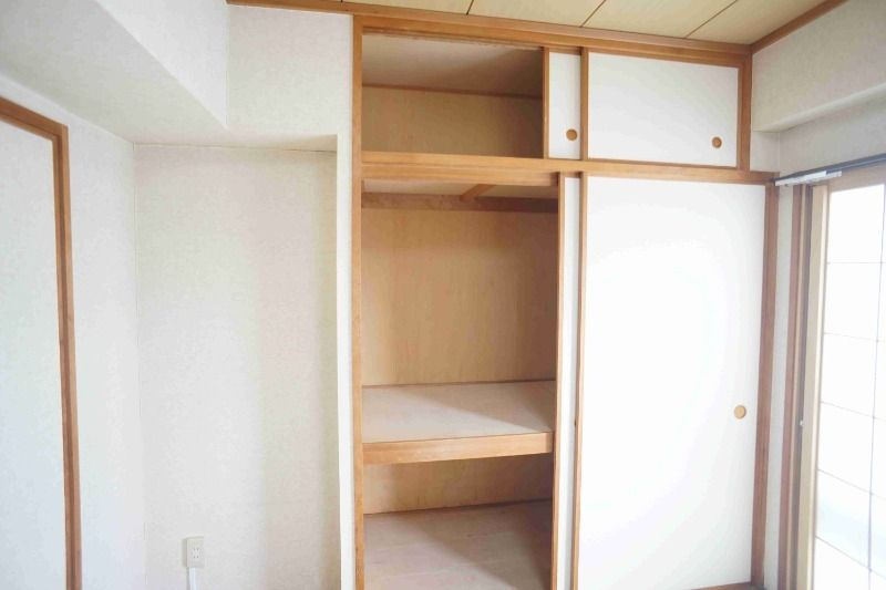 ライオンズステーションプラザ千歳烏山の収納
