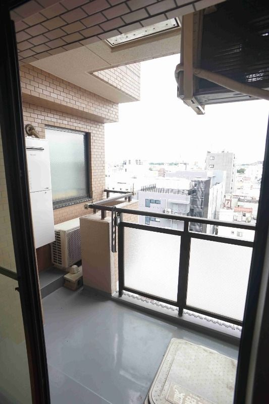 ライオンズステーションプラザ千歳烏山のバルコニー