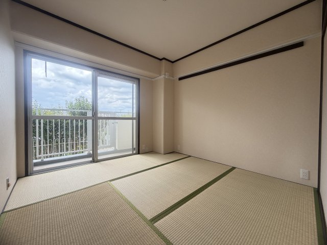 朝霧マンションA棟の和室