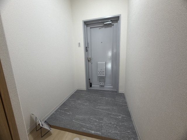 朝霧マンションA棟の玄関