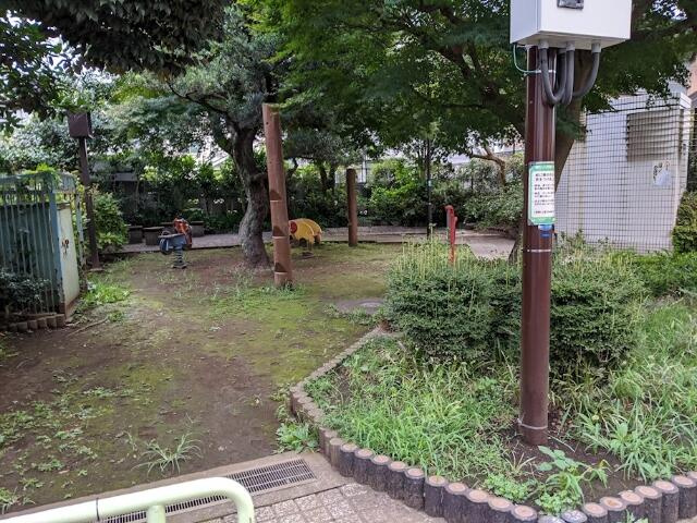 松庵三丁目公園まで321m