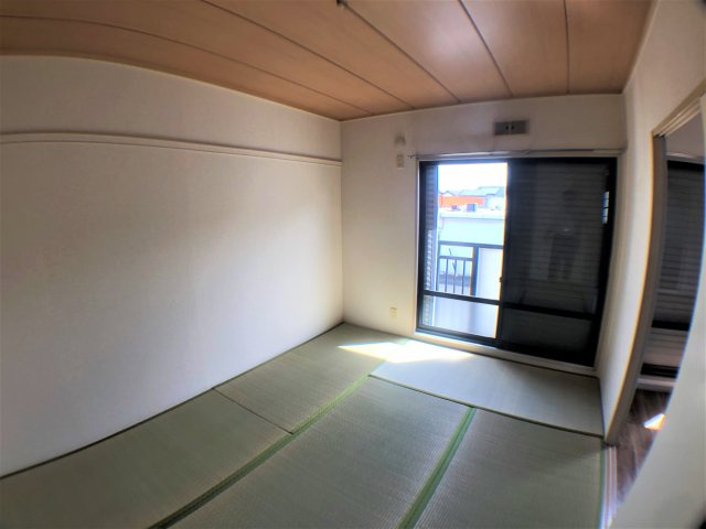 サンライフ・テラモトA棟の和室