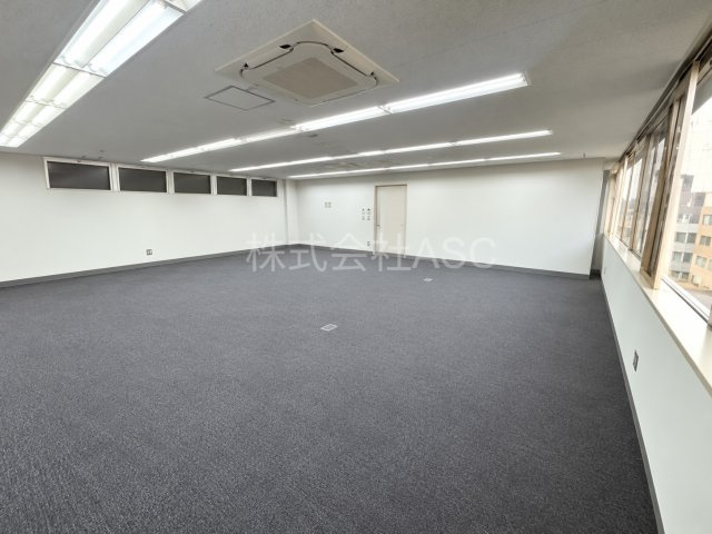 スプルース野田ビルの内装