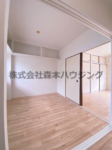 【居間・リビング】 | 　ビレッジハウス春日Ⅰ　6号棟 | きれいな居間です