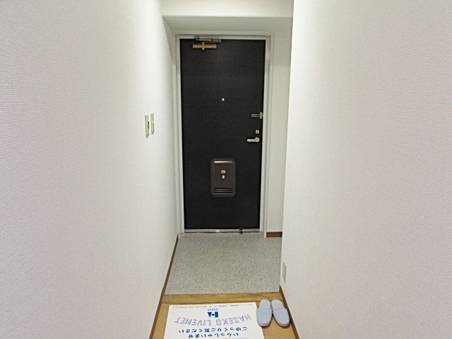 ヴィオレット宝塚の玄関