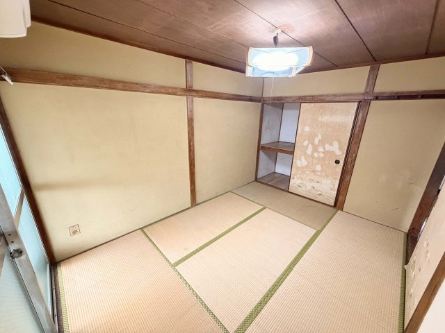 泉北郡忠岡町忠岡北二丁目　戸建の和室|＜1階和室＊5.8帖＞応接室やリビングとして利用可能