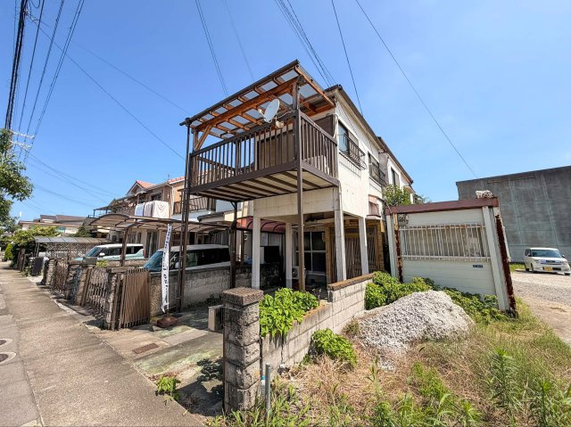 泉北郡忠岡町忠岡北二丁目　戸建の外観|南西向き整形地で陽当たり良好 *。＊○