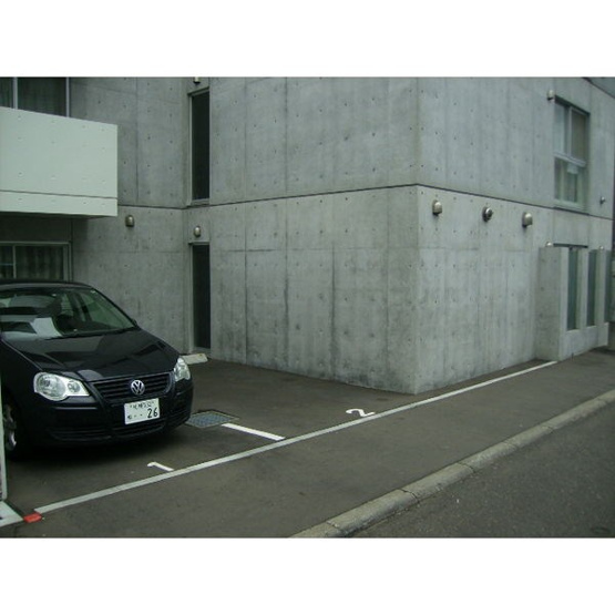 【駐車場】レジェーロ
