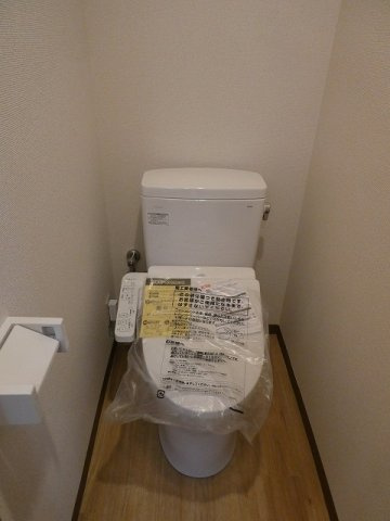 泉食品ビルのトイレ