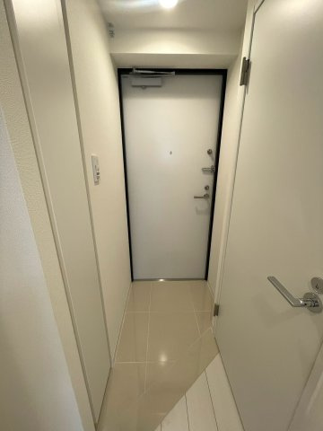 MAXIV梅島DUEの玄関